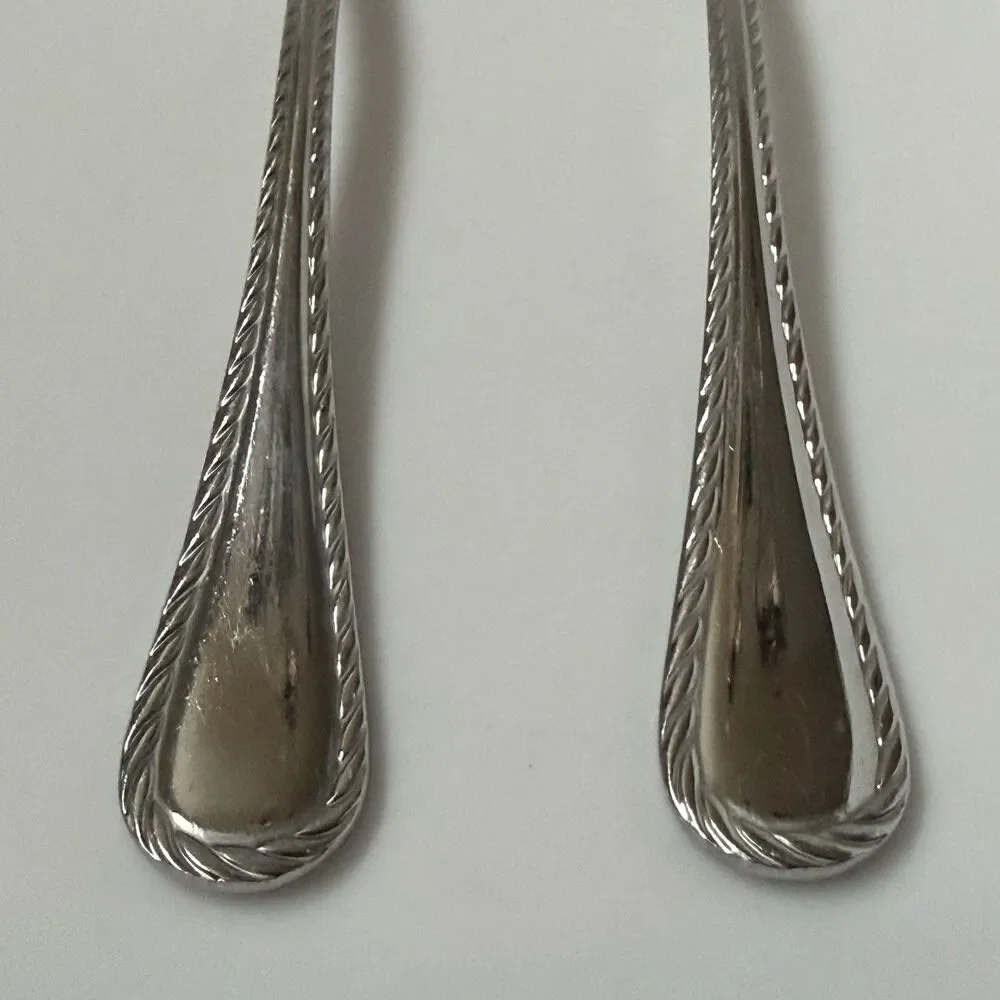 2pc Oneida Belmont-Lyons Soup Spoons 7 1/8” Stainless Glossy Rope Edge China